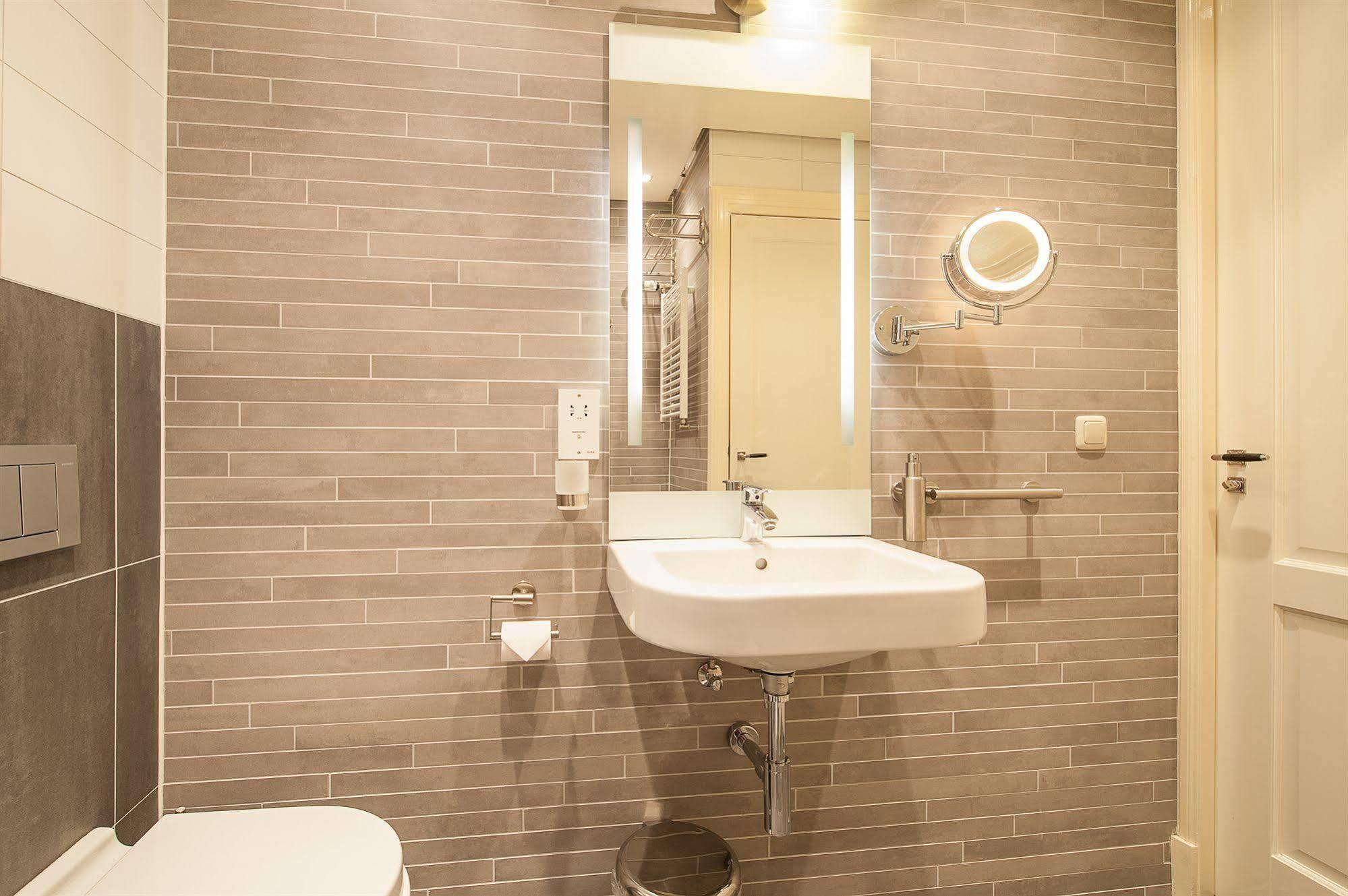 Short Stay Group Dapper Market Serviced Apartments Amsterdam Exteriér fotografie